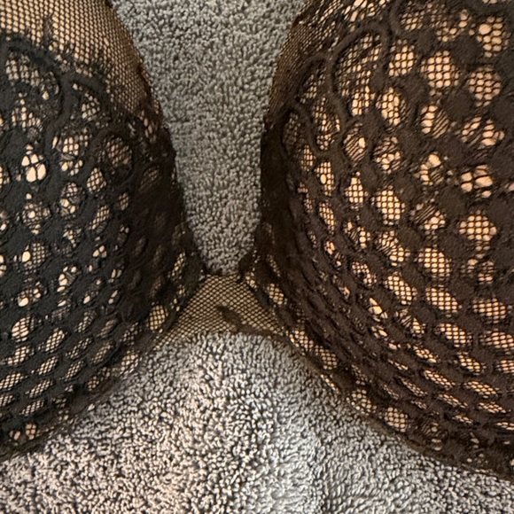 Victoria's Secret Black Mesh Bra - Picture 2 of 6